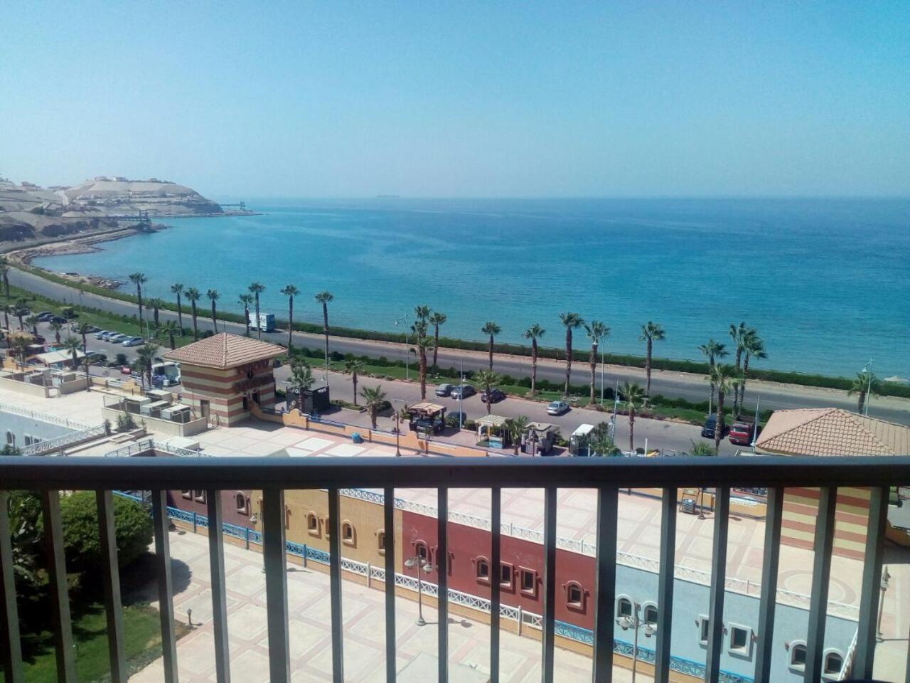 Apartment In Porto Sokhna Pyramids For Families عين السخنة الغرفة الصورة